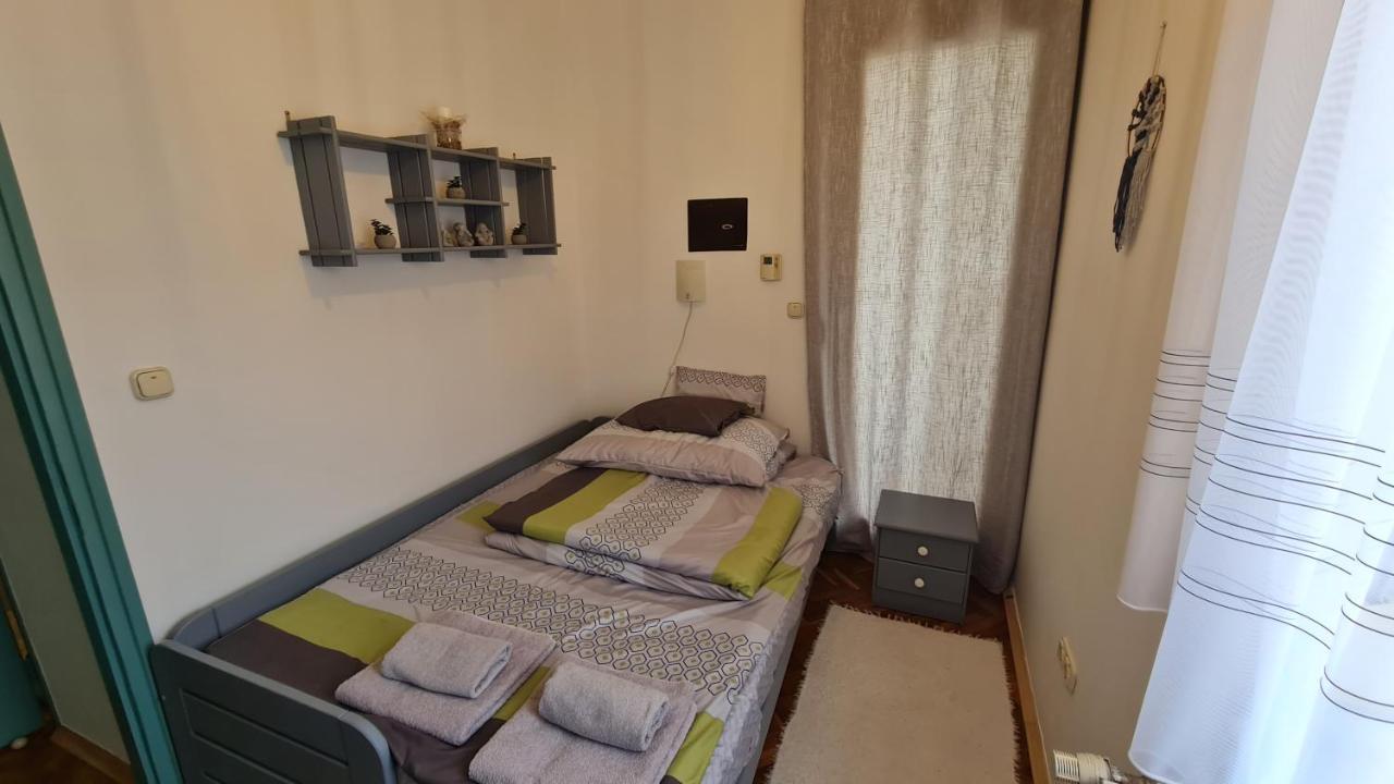 Mohács Ri-Jo Apartman מראה חיצוני תמונה